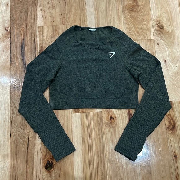 Gymshark Tops - Gymshark crop seamless top army green M/L thumb hole